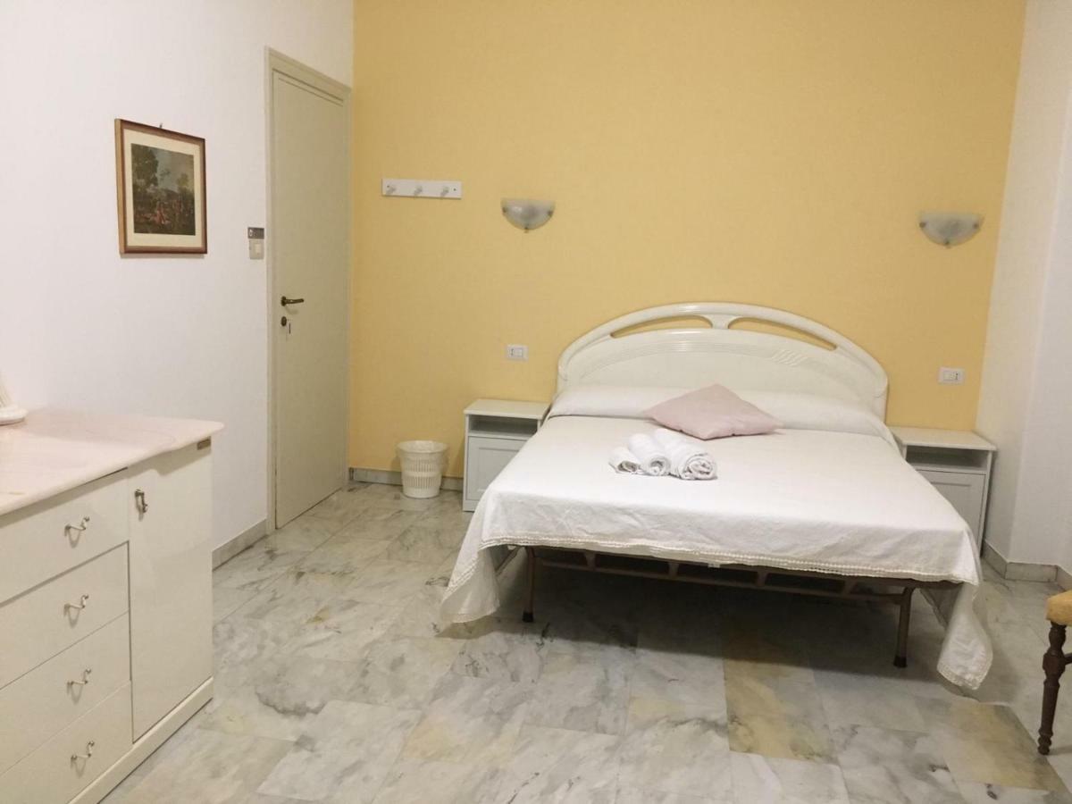 La Casa Di Chiara Rome